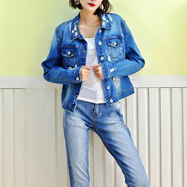 Fancy Embroidery Jeans Coat For Women , Stretch Ladies Blue Denim Jacket